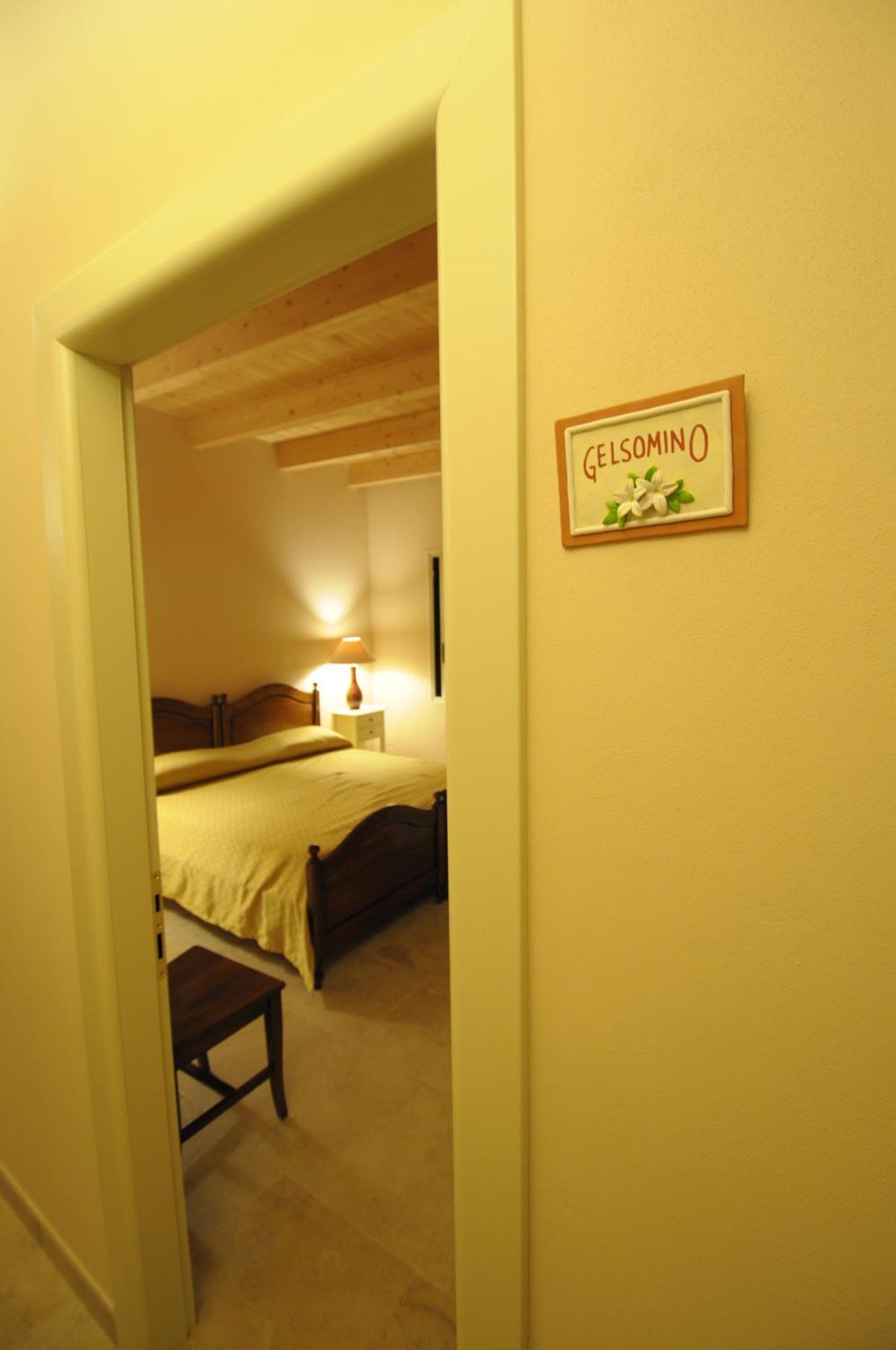 Tenuta Monaci La Murra Carmiano  Номер фото