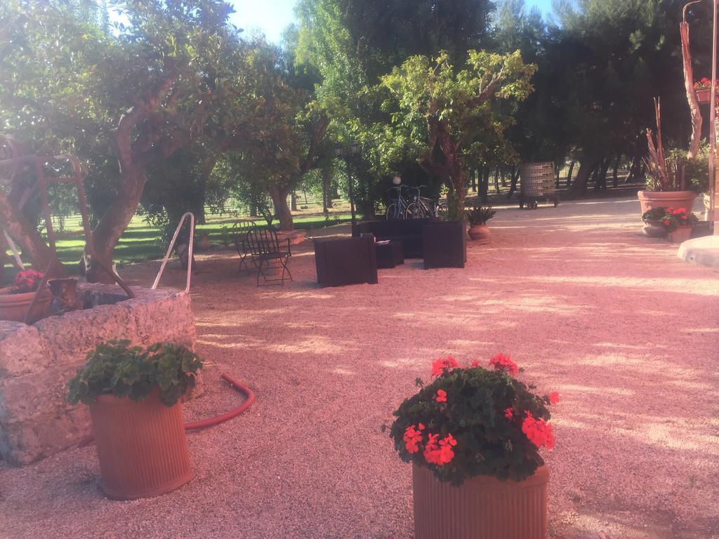 Tenuta Monaci La Murra Carmiano  Екстер'єр фото